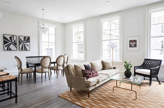 Building Photo - 800 Gravier St Unit ID1272369P