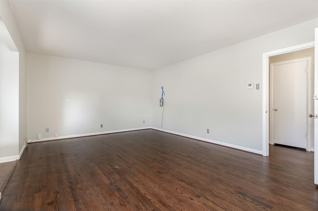 Photo - 6506 St Moritz Ave