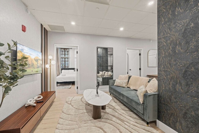 Photo - 117 N 15th St Unit ID1316462P