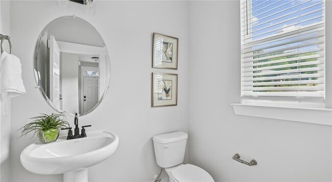 Photo - 102 Fairlie Pkwy