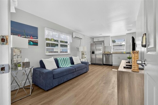 Photo - 4214 W Ohio Ave