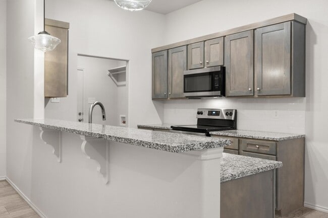 Photo - 1122 N 7th St