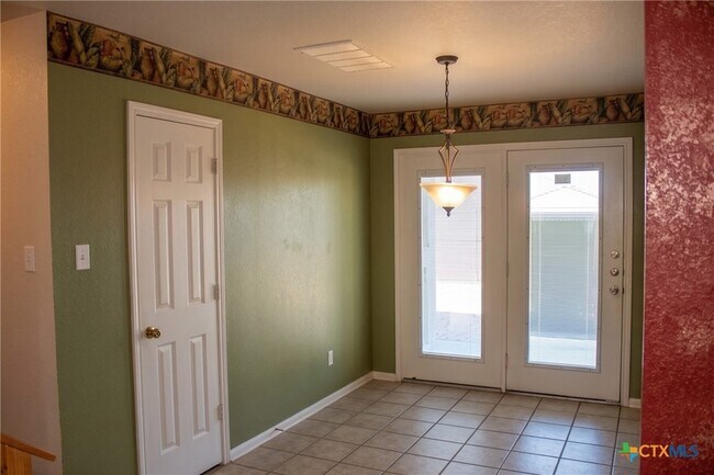 Photo - 2205 Napier Dr