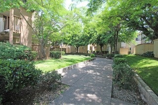 Photo - Crestview North Apartments