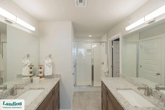 Photo - 3401 Redbud Ln Unit 3405.1412752