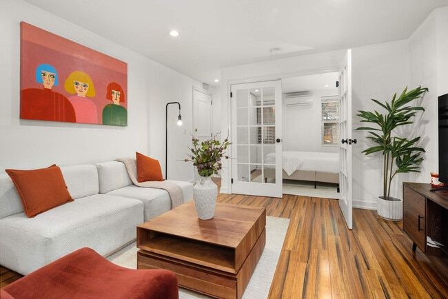 Photo - 49 W 16th St Unit ID1289703P