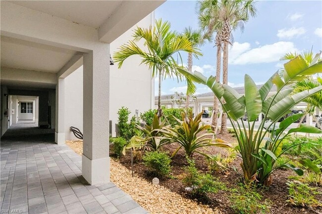 Building Photo - 5715 Double Eagle Cir