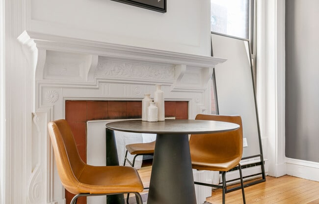 Photo - 232 Newbury St Unit FL3-ID1300