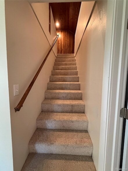 Photo - 1246 House Rd N