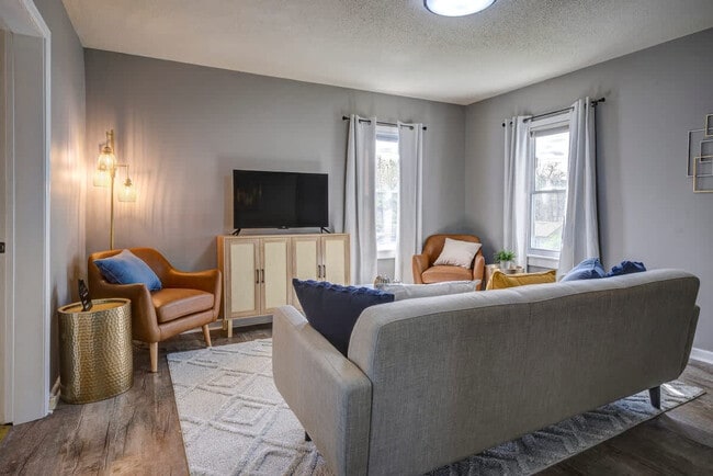 Photo - 220 Highland Ave Unit ID1397973P