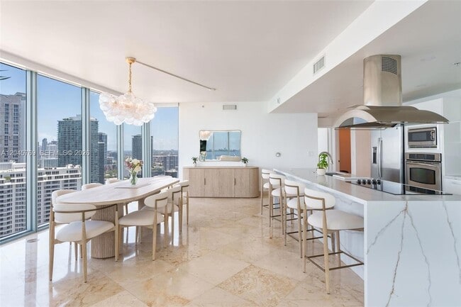 Photo - 601 NE 36th St Unit 3112