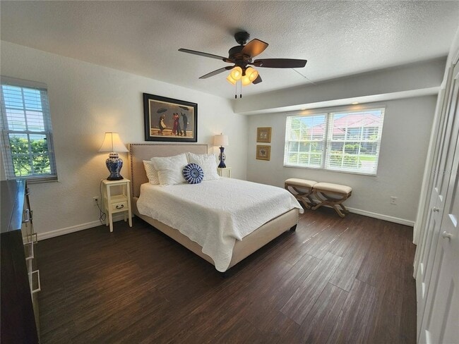 Photo - 175 Colony Point Dr