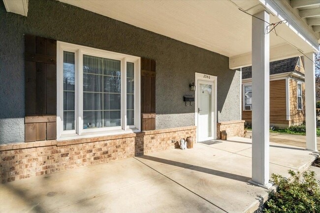 Photo - 2046 Courtland Pl