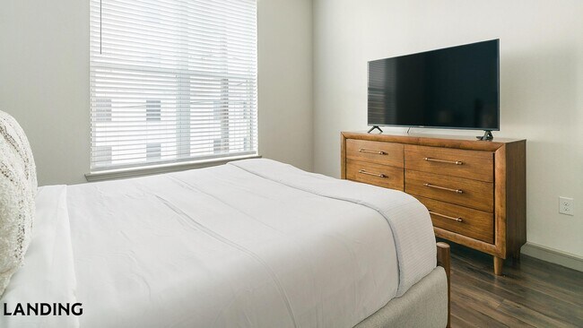 Photo - 1711 Caroline St Unit 231