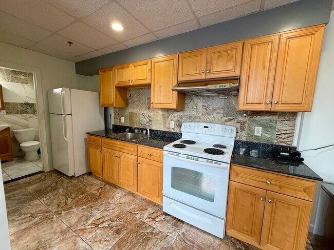 Photo - 72 Kneeland St Unit 601