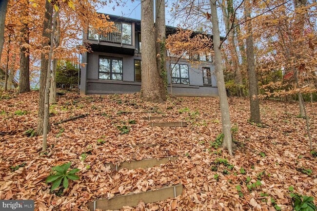Photo - 5517 Mohican Rd