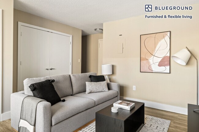 Photo - 484 2nd Ave Unit SI FL13-ID911