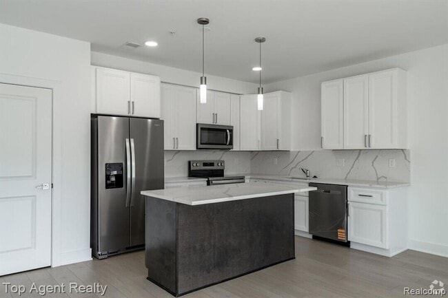 Photo - 31847 Gabby Ct