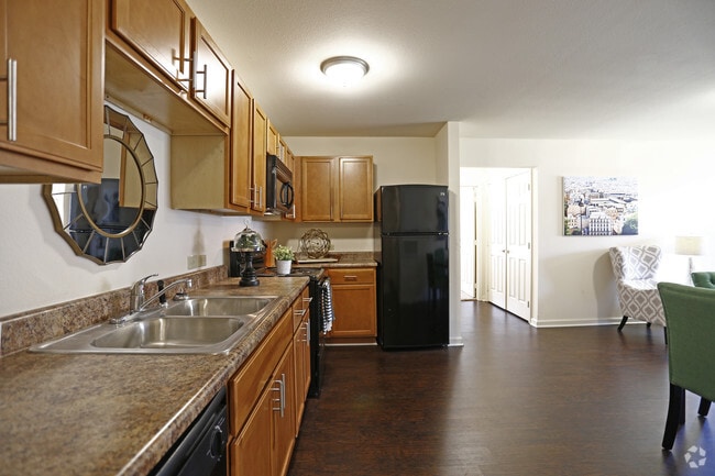 Glenrock Apartments - Glenrock Apartments