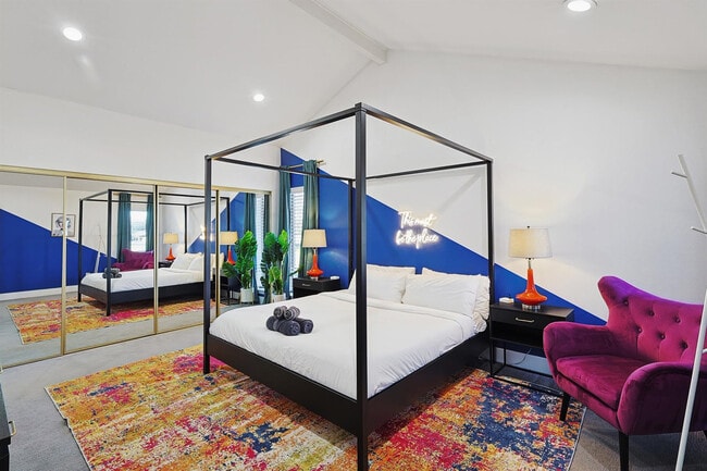 Building Photo - 313 Melorine Dr Unit SI ID1019492P