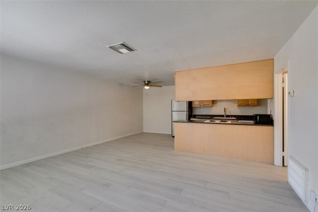 Photo - 1486 Elizabeth Ave Unit 2