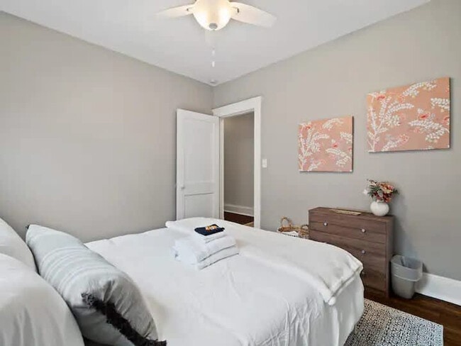 Photo - 9711 Clifton Blvd Unit SI ID1593901P