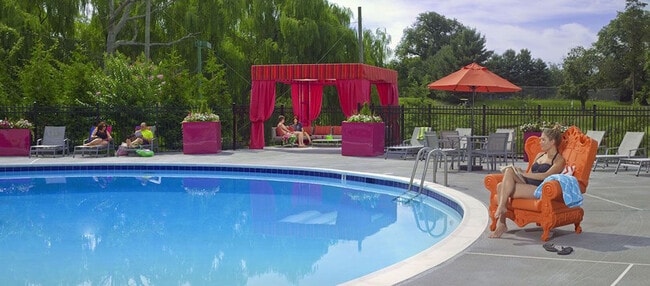Photo - The Plaza Apartments