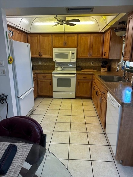 Photo - 2425 Doud St