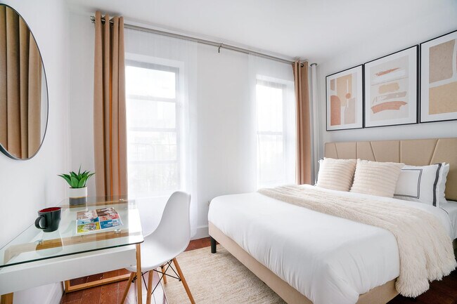 Photo - 444 W 48th St Unit ID1022004P