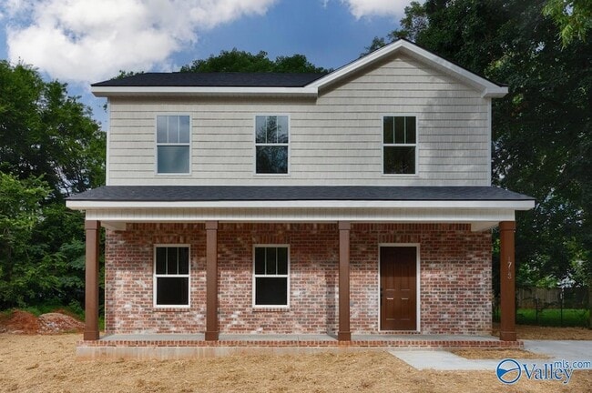 Building Photo - 1713 Golf Club Ln NW