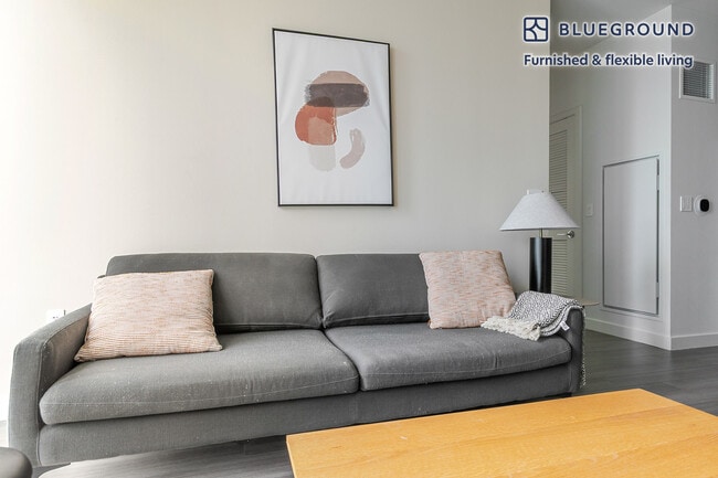 Photo - 1210 S Indiana Ave Unit FL34-ID1299