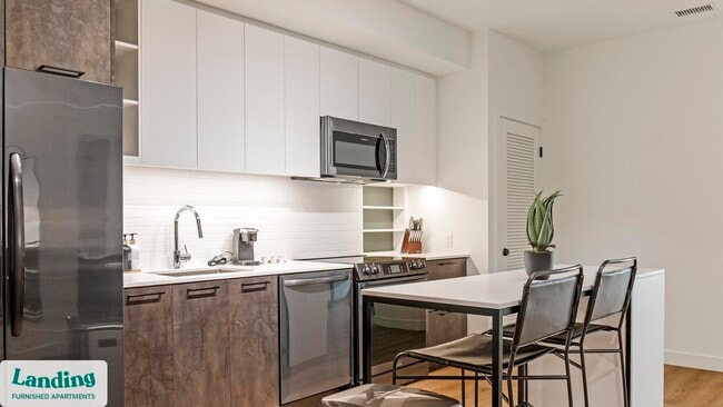 Building Photo - 632 Howard Rd SE Unit 235