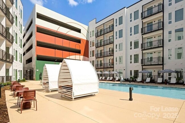 Building Photo - 4101 Raleigh St Unit B1