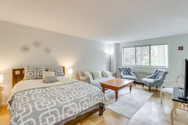 Photo - 2710 Macomb St NW Unit SI FL3-ID1546421P