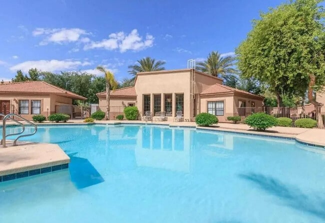 Photo - San Remo Apartments