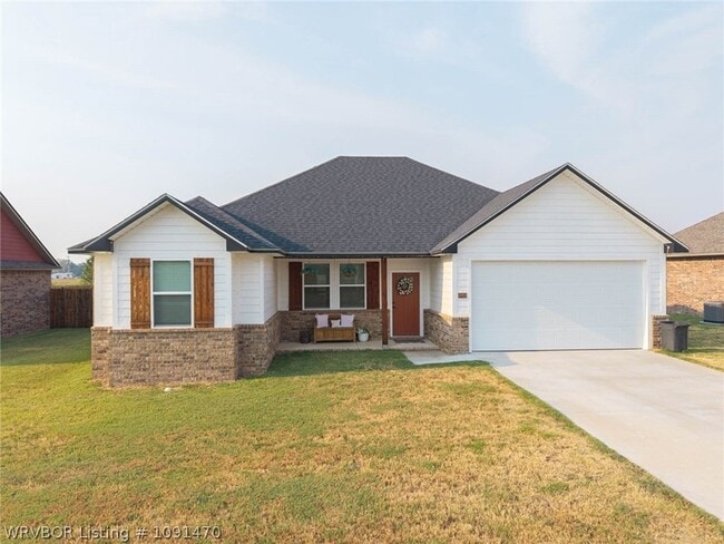 Building Photo - 116 Countryside Wy