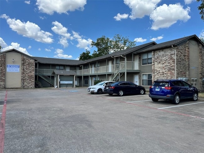 Photo - 2526 W Prairie St Unit 208