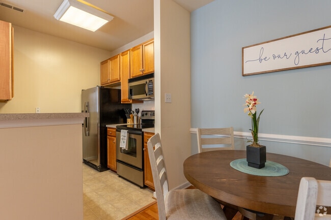 Addington - Dining Room - The Estates at Horsepen