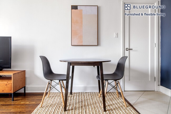 Photo - 210 W 70th St Unit FL15-ID137