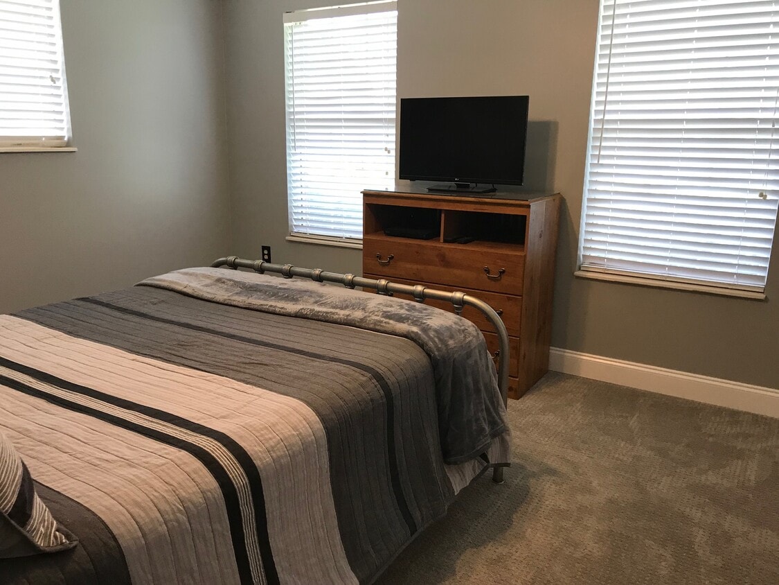 Floor Plan - 908 Drinnon Dr Fully Furnished Home