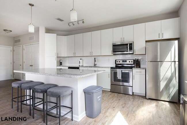 Photo - 2300 Tapestry Park Dr Dr Unit 2250-202