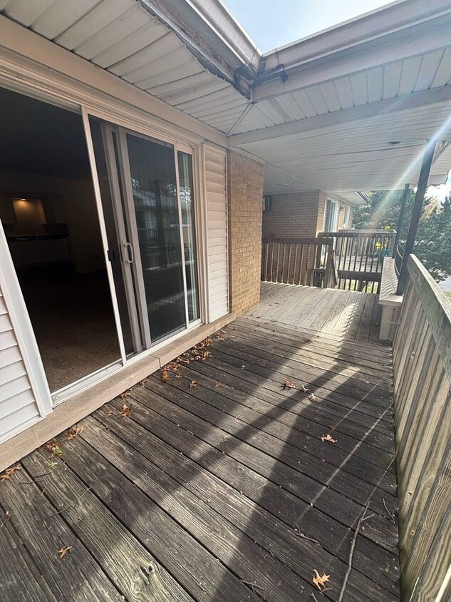 Floor Plan - 2 Bedroom Aspen with Patio