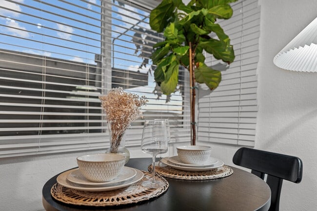 Photo - 334-40 Langley St Unit ID1330861P