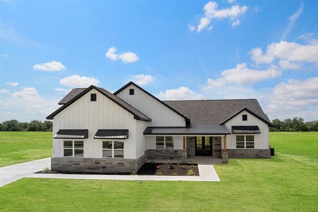 Building Photo - 413 Chuckwagon Trail