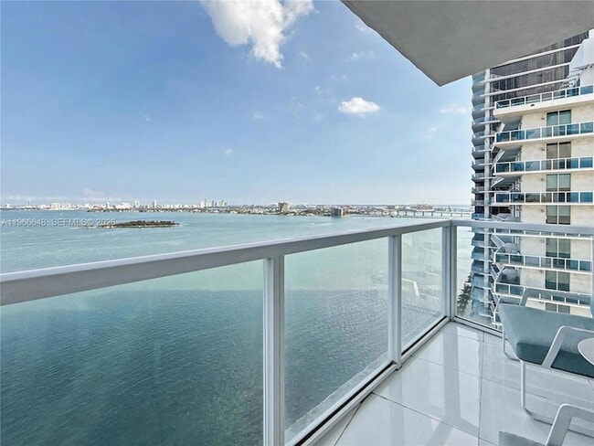 Photo - 665 NE 25th St Unit 2102