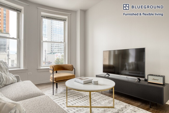 Photo - 30 E Roosevelt Rd Unit FL3-ID808