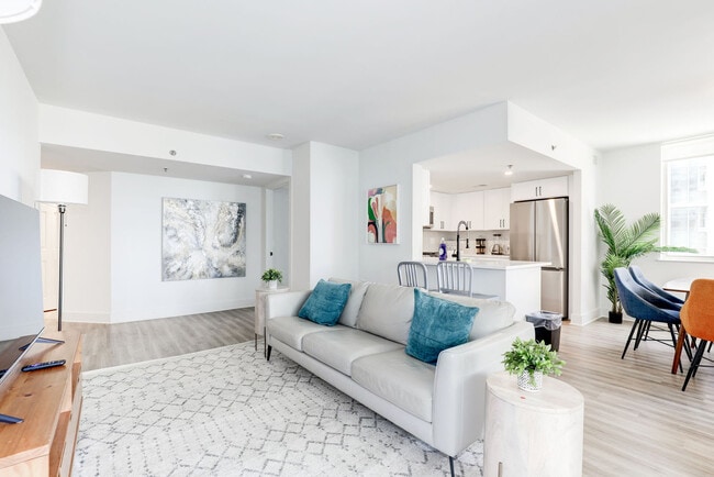 Photo - 1331 S Eads St Unit FL10-ID1024697P