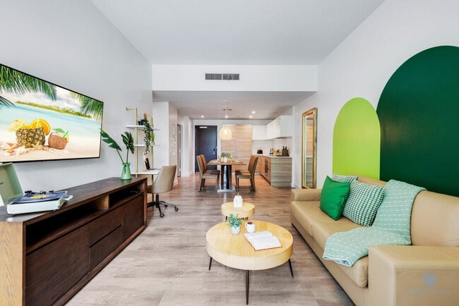 Building Photo - 777 N Ocean Dr Unit ID1227214P