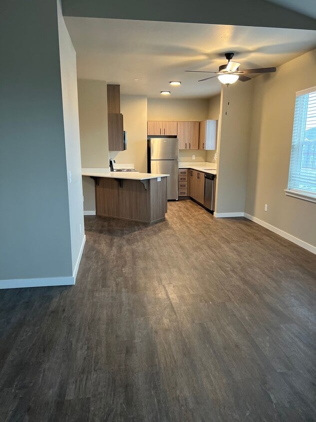 Floor Plan - 3 Bed 2 Bath F