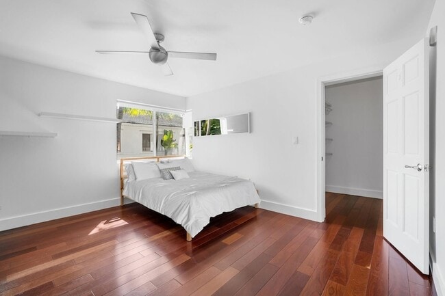 Photo - 741 6th St Unit 204W